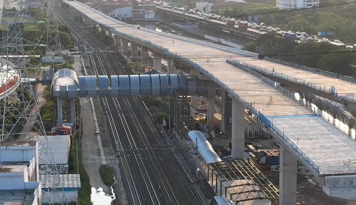 Txt Transportasi Umum tweet media