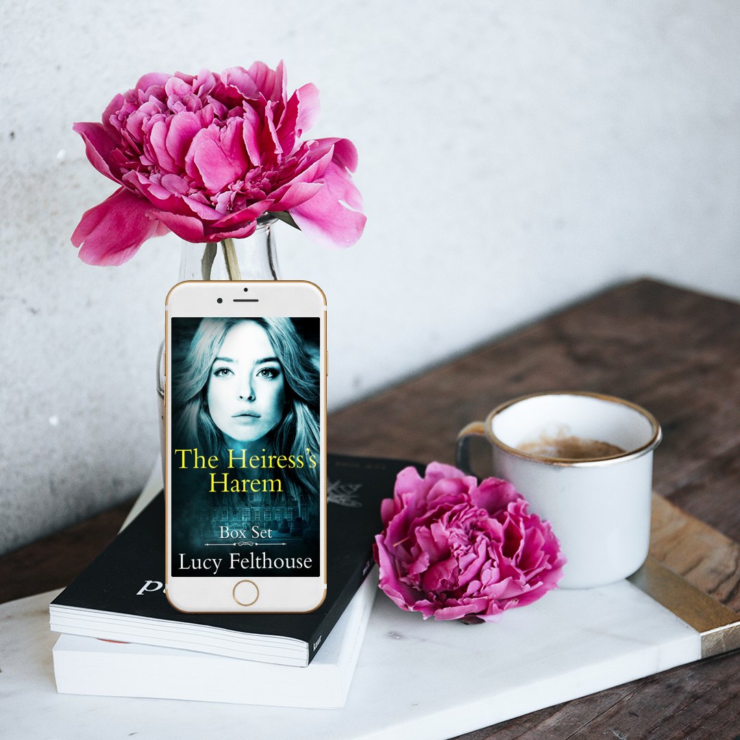 Lucy Felthouse tweet media