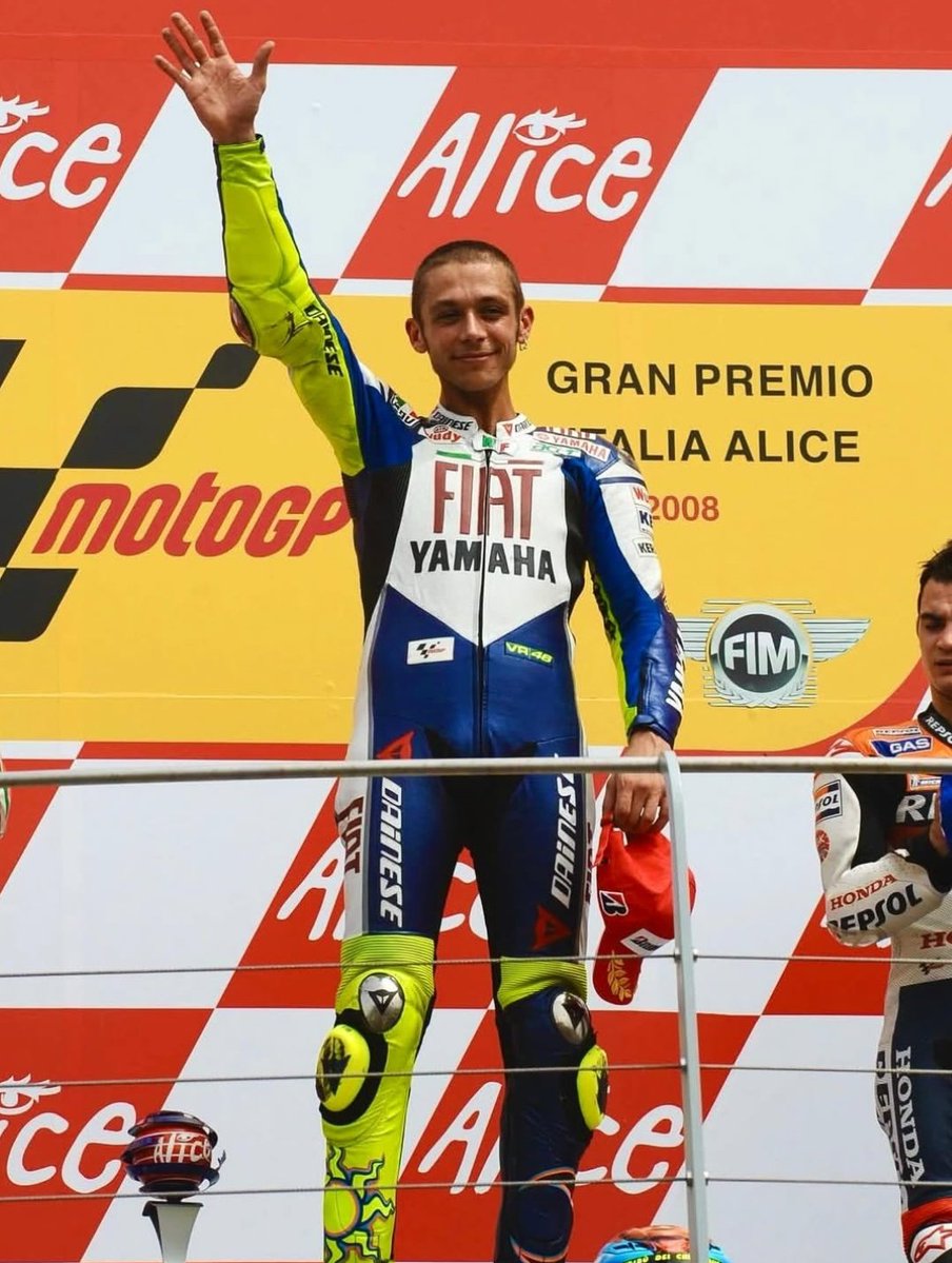 Daily Rossi tweet media