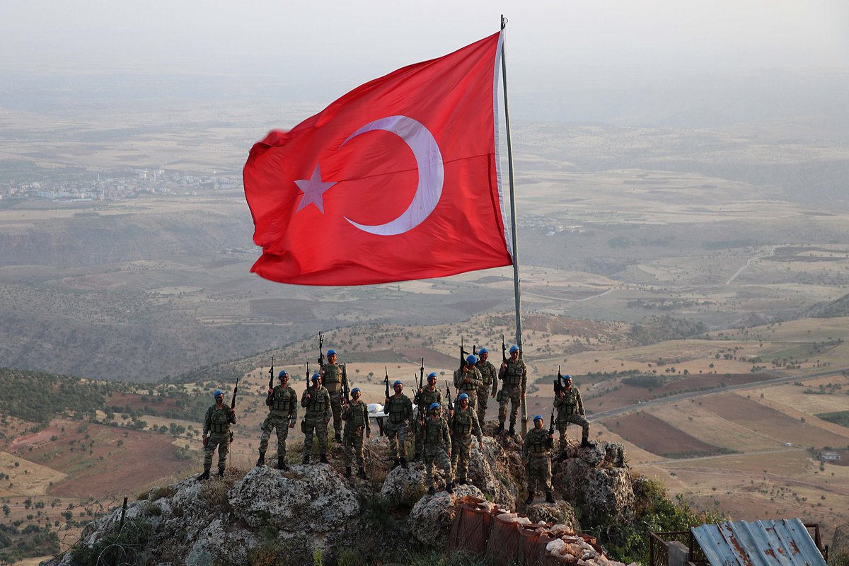 Militer Enstitü tweet media