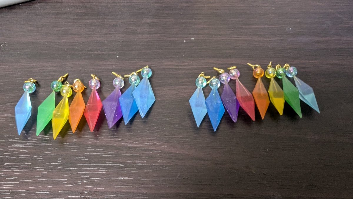 まるまる〇〇　春例す16ab売り子 tweet media