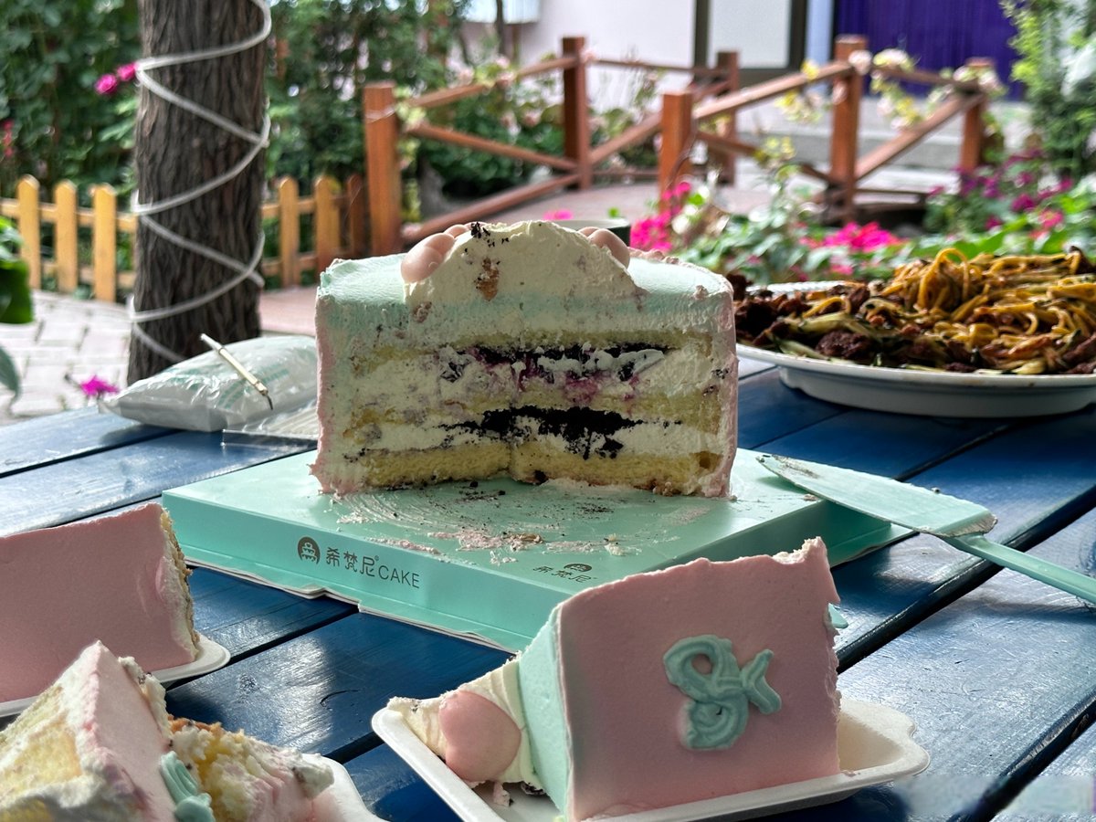 Delia Ioana tweet media