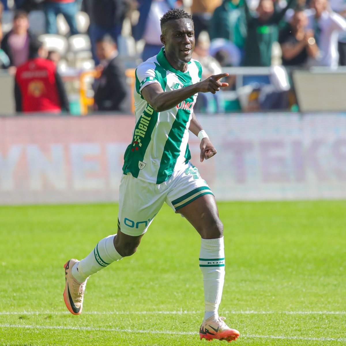 FutbolArena tweet media