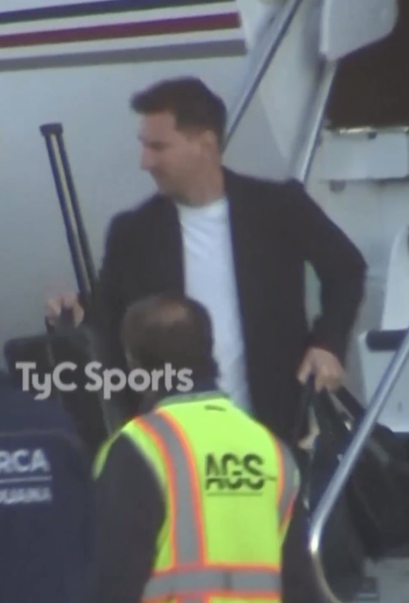 The Touchline | 𝐓 tweet media