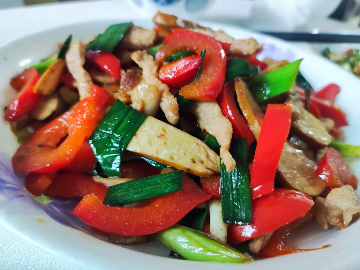 MrAzx273 tweet media