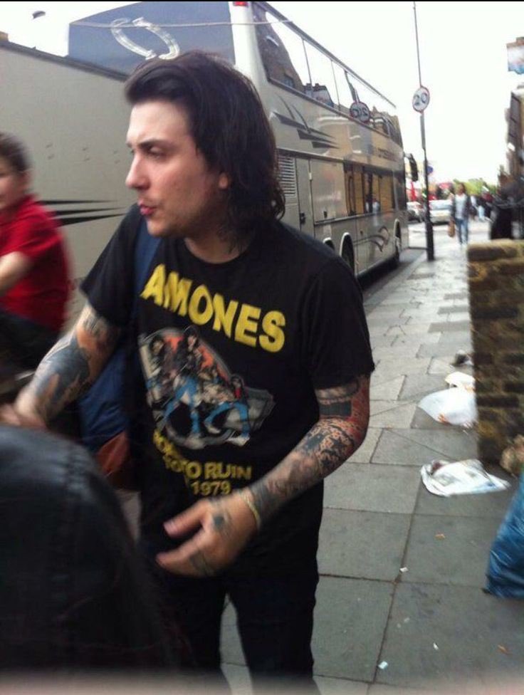 pixie 击 • ꪆ𓏲 • w̷ ♿️ LTL tweet media