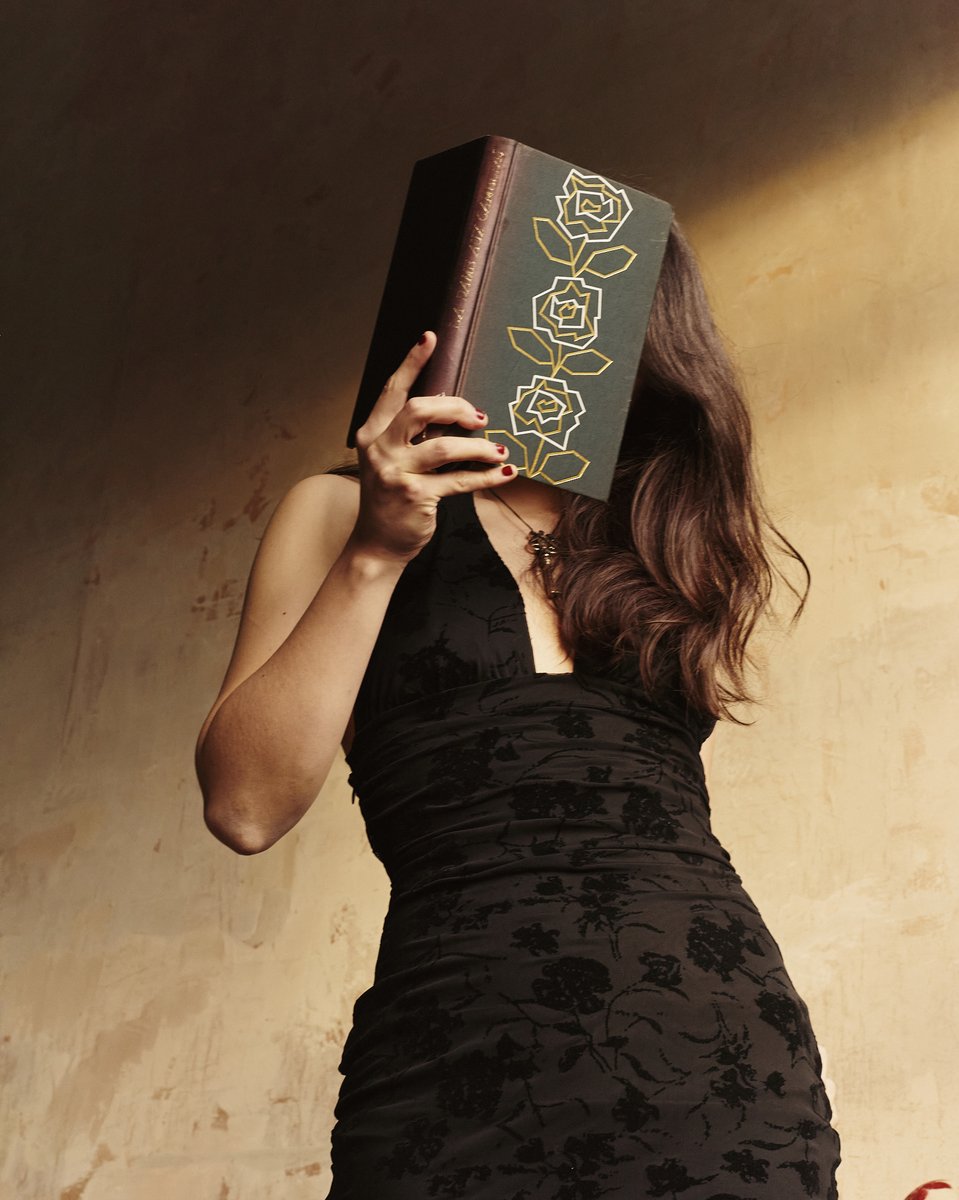 Anaïs Li tweet media