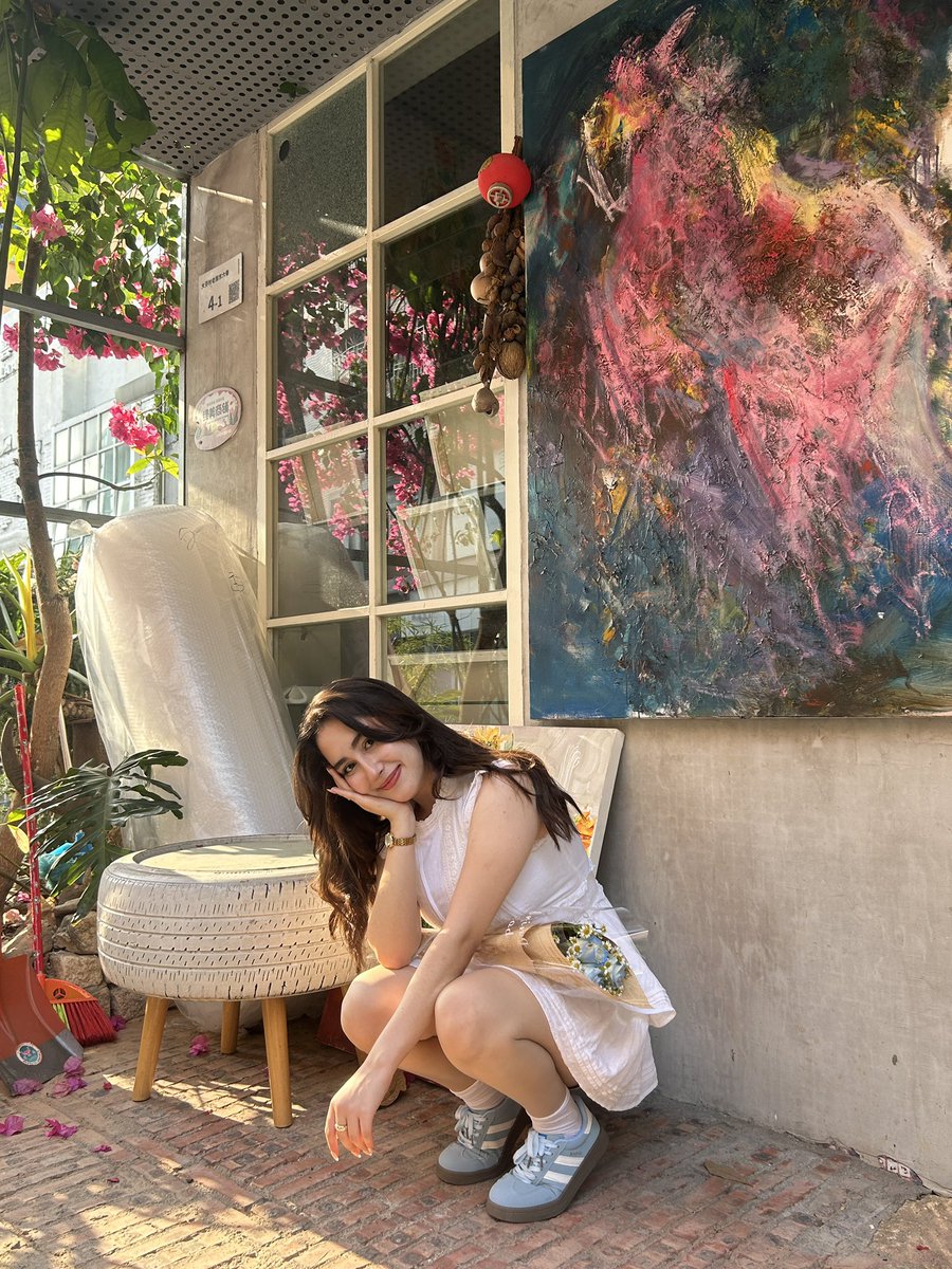 Sa._.lma tweet media