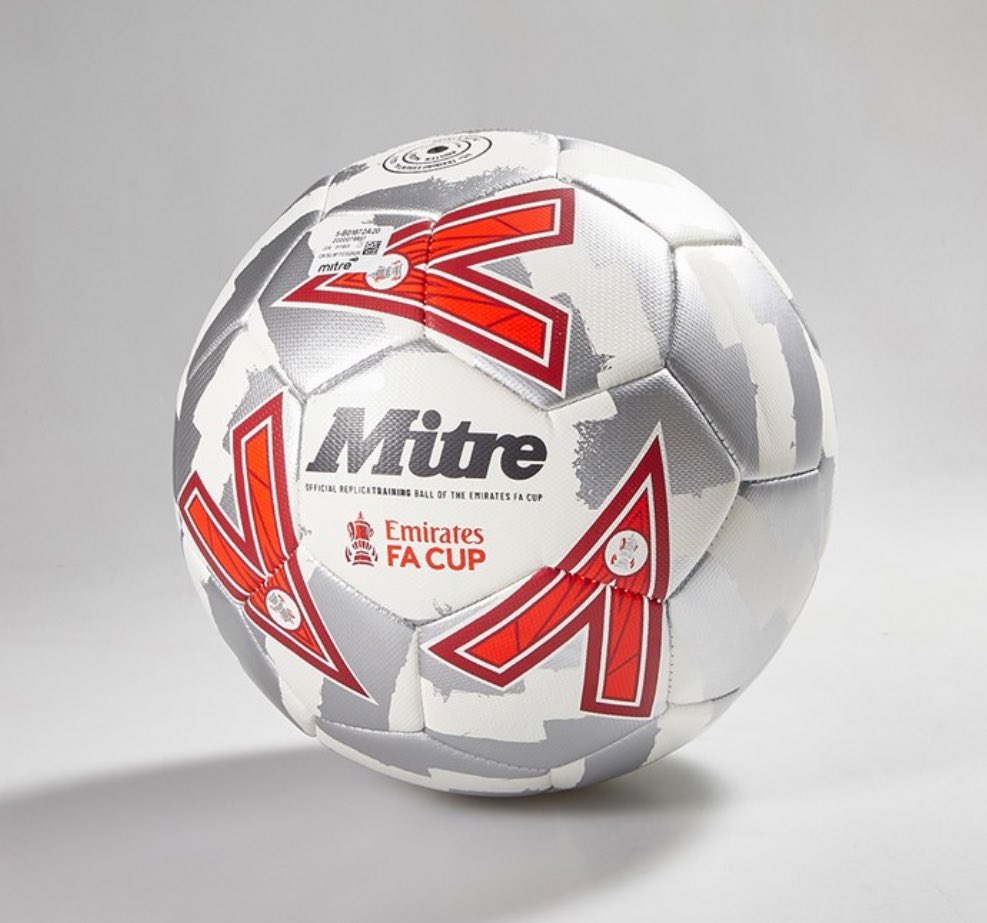 Clothing Deals GB tweet media