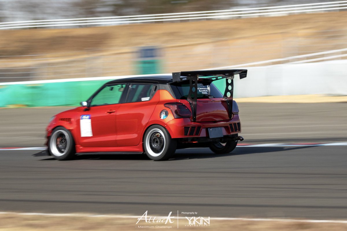 tom@Verrückt narren tweet media