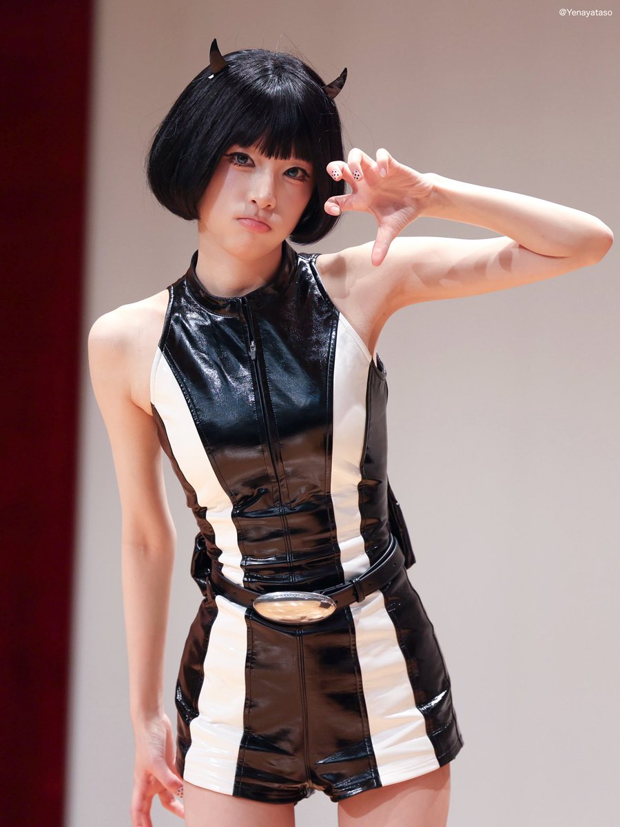 あやたそ tweet media