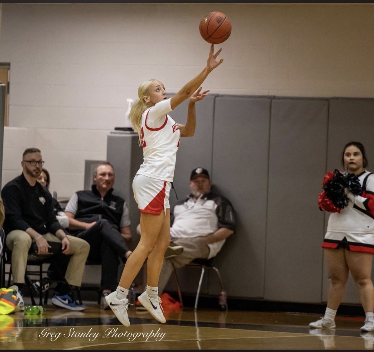 LCHS Lady Bulldogs tweet media