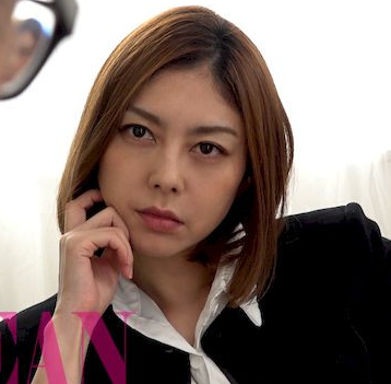 RubberMask7's tweet photo. 美人顔のさりゅうさん。気の強い女性がM女に転落してしまう。パンスト責めを受けて真正面から受け止める彼女。女性を征服したい男の欲求を叶えます。素晴らしい女優さんですね。

https://t.co/bm3pg4iqjz update.

#ラバーカップル #ラバーマスク #全頭マスク #rubber #latex #catsuits #couple #mask https://t.co/plDg2vXofk