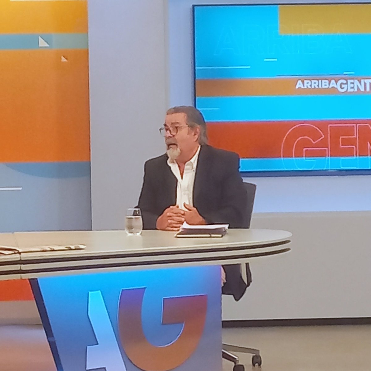 Javier Suárez tweet media