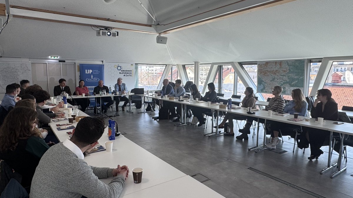 Inštitut J. Pučnika tweet media