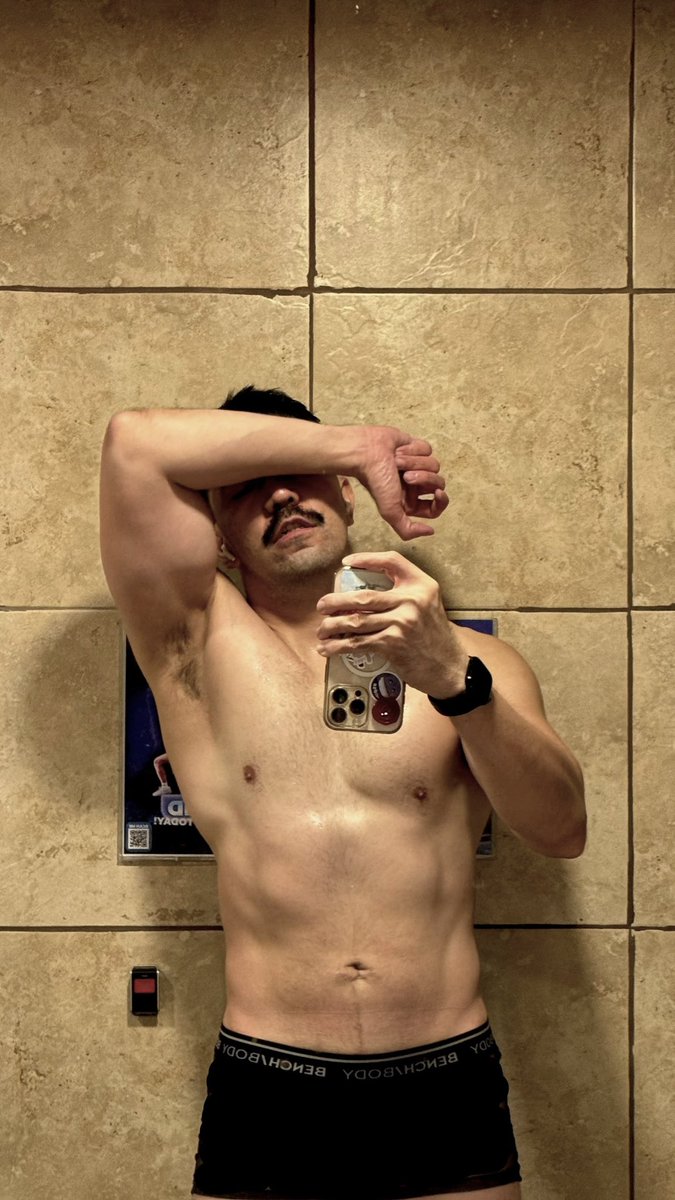 titobabis tweet media