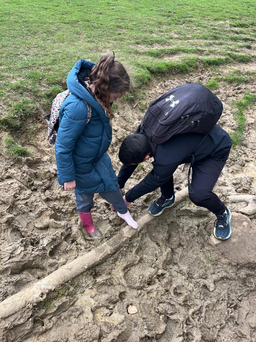 Candleby Lane tweet media