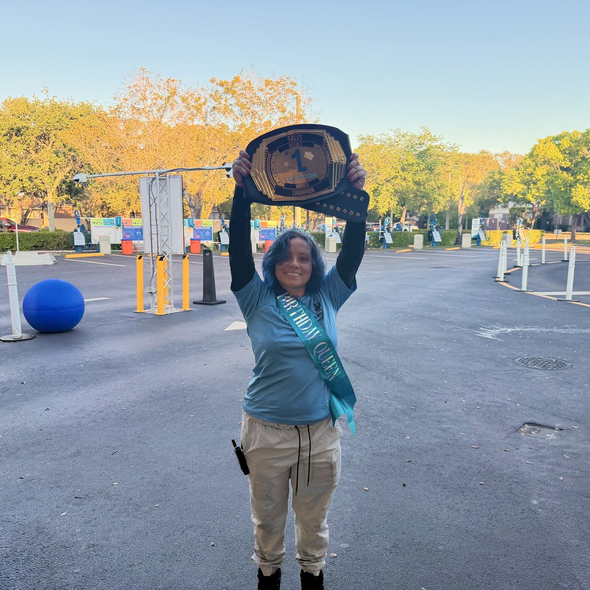 Rising Tide Car Wash tweet media