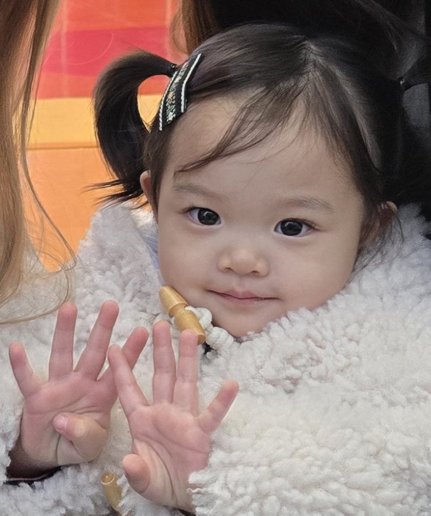 ⋆𐙚₊ a - narcissism ˚⊹♡ BOTHSIDES ดูอัพเดตปักหมุด tweet media