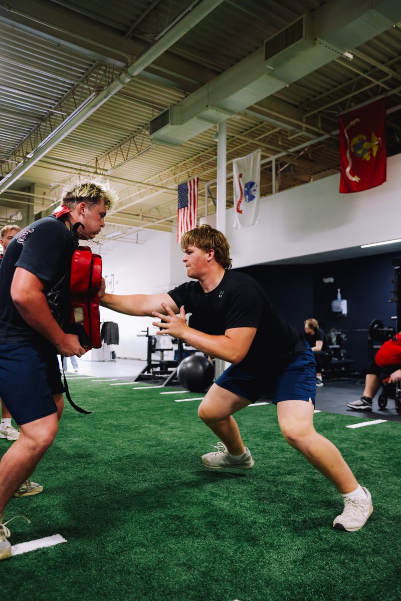 PeytonMill09's tweet photo. Just a typical Sunday…#CU @FiveStrongOLine 
@tylerdedwards33 https://t.co/A75B2ntoB5