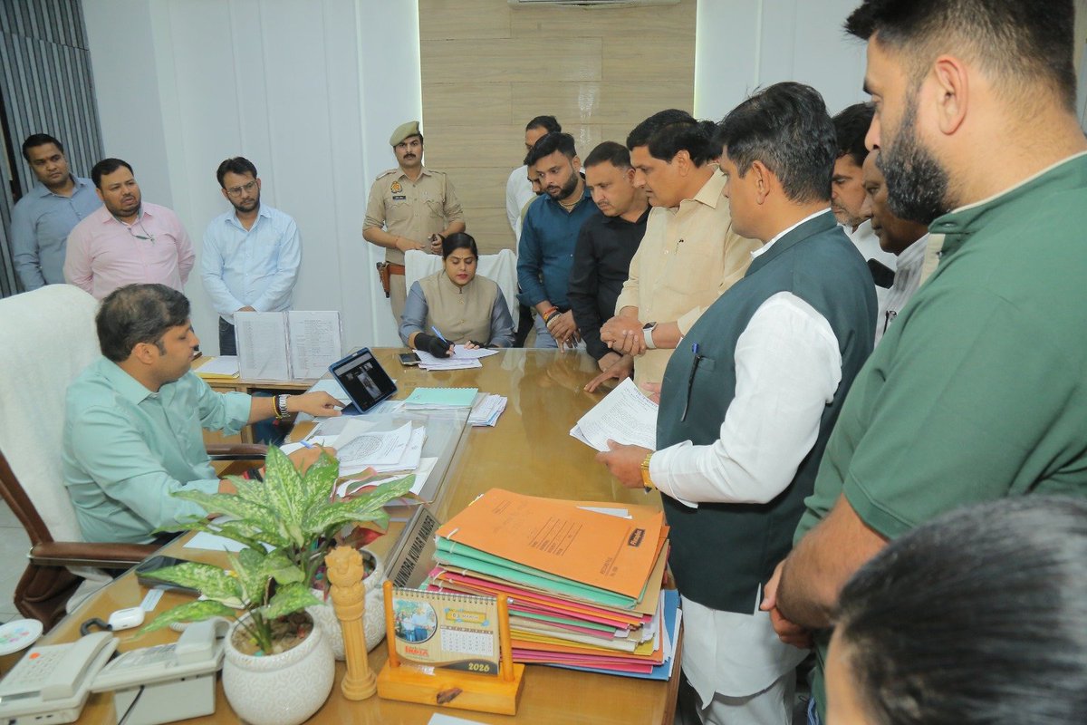 DM Ghaziabad tweet media