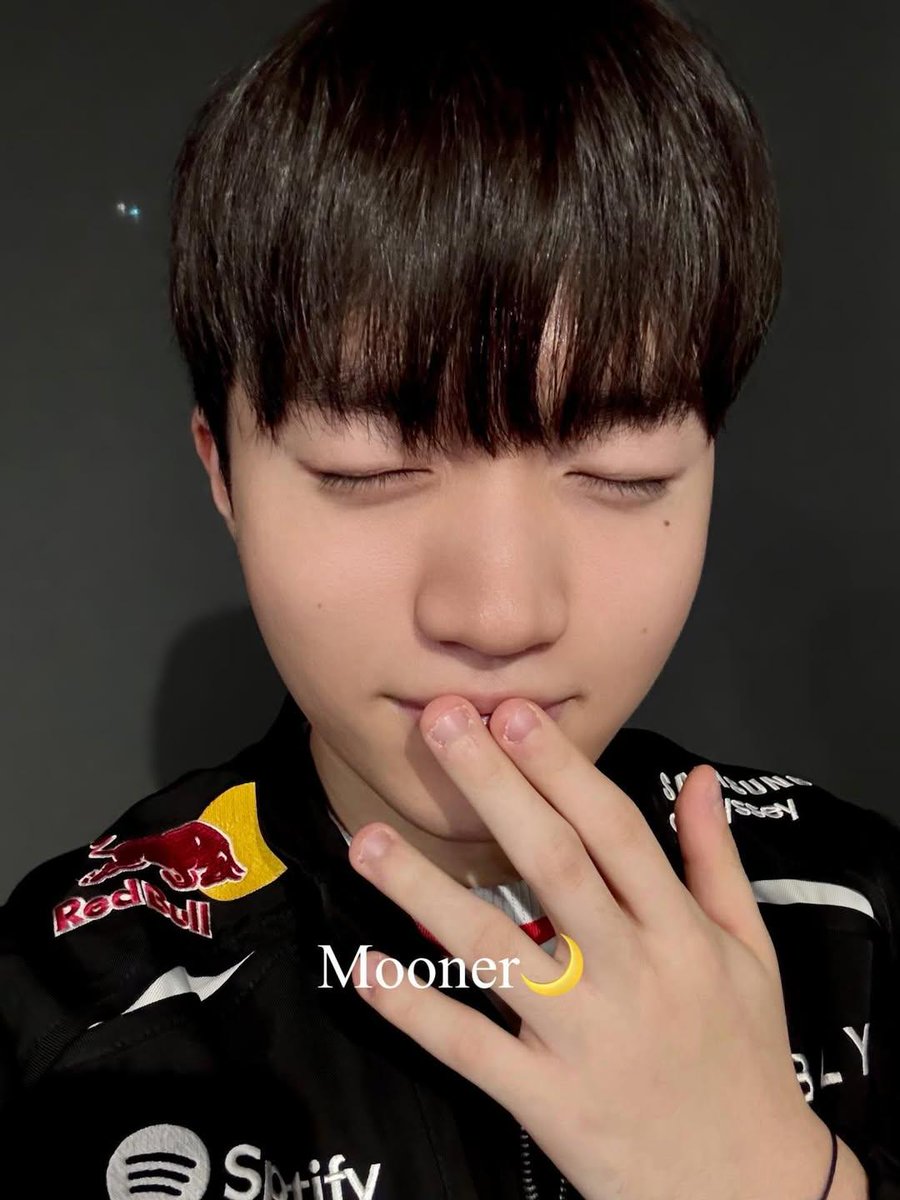 케죽이졸귘ㅋㅋ
🔗threads.com/@mooner1014/po…