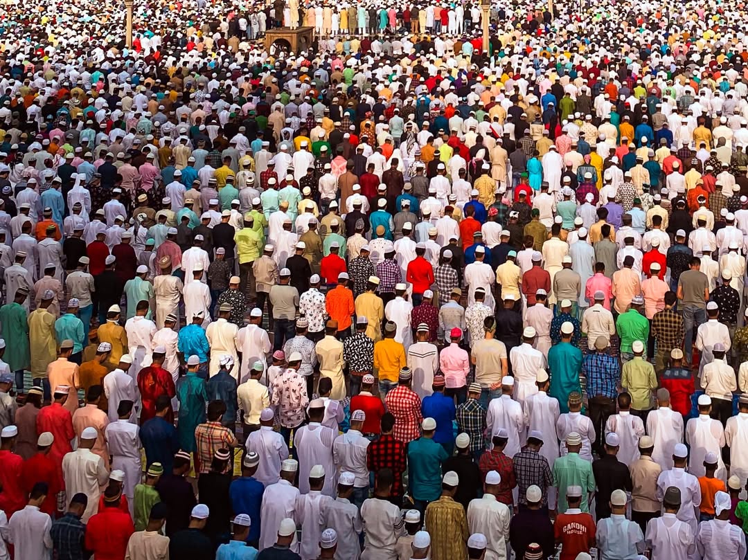Eid prayers at Jama Masjid in India 🇮🇳