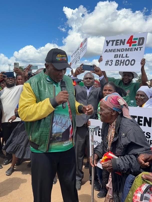 Philanthropy took center stage at the Amendment Bill No. 3 engagement as Cde K. Tagwirei and Cde Scott Sakupwanya ,with President ED Mnangagwa’s support, pledged to construct a house for an 86-year-old grandmother in Mabvuku &amp; uplift her grandchildren through business support.
