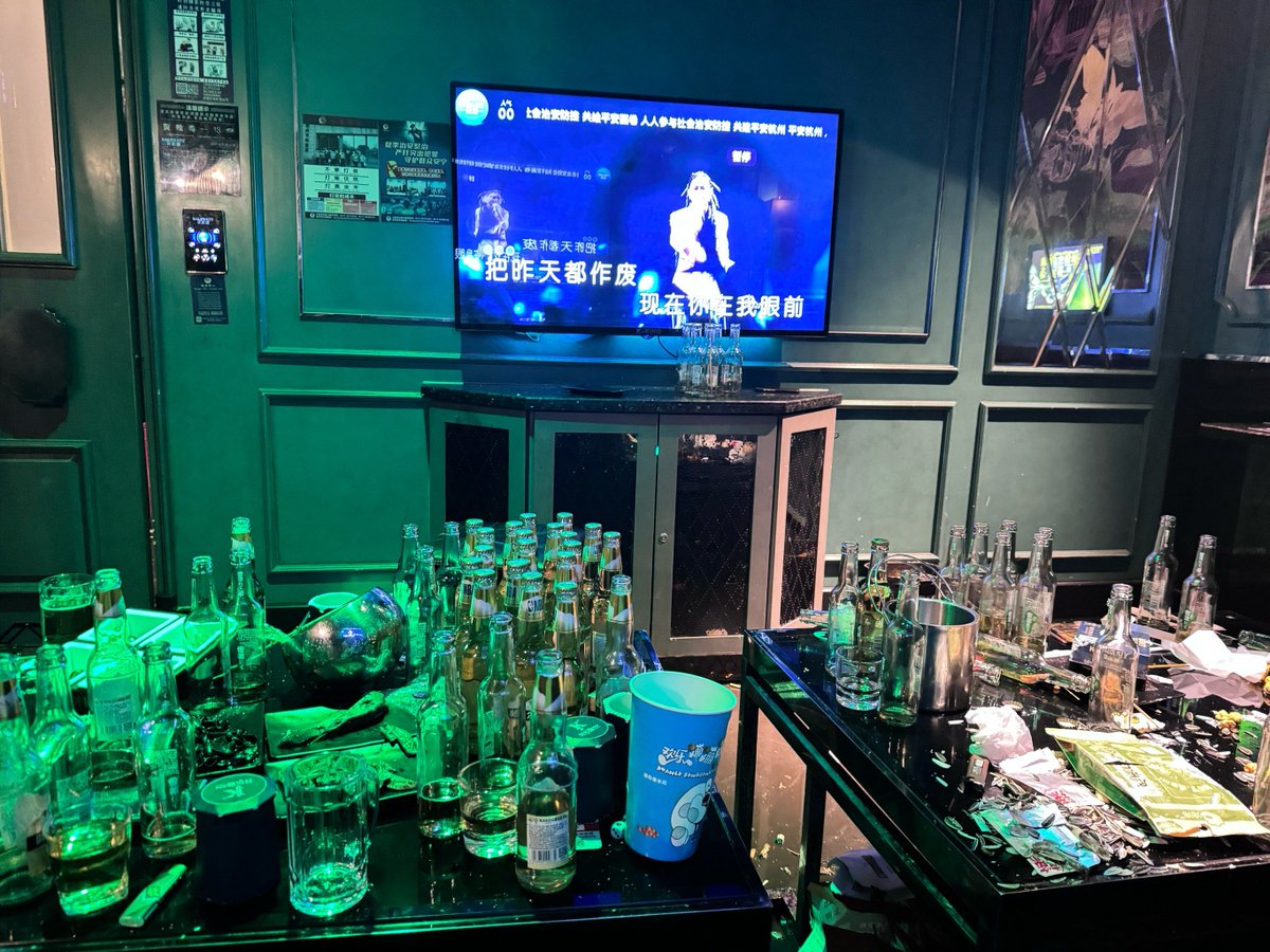 becherose abuso tweet media