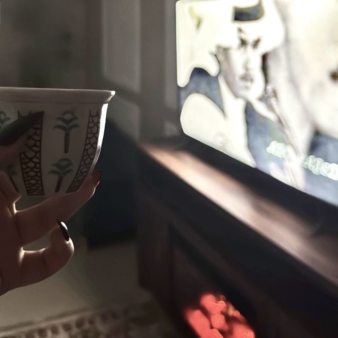 عاشقين الإسبريسو كارهيّن الدله
خصمَّكم فالآخره عبدالله المسعودي 

#بوح #شعر