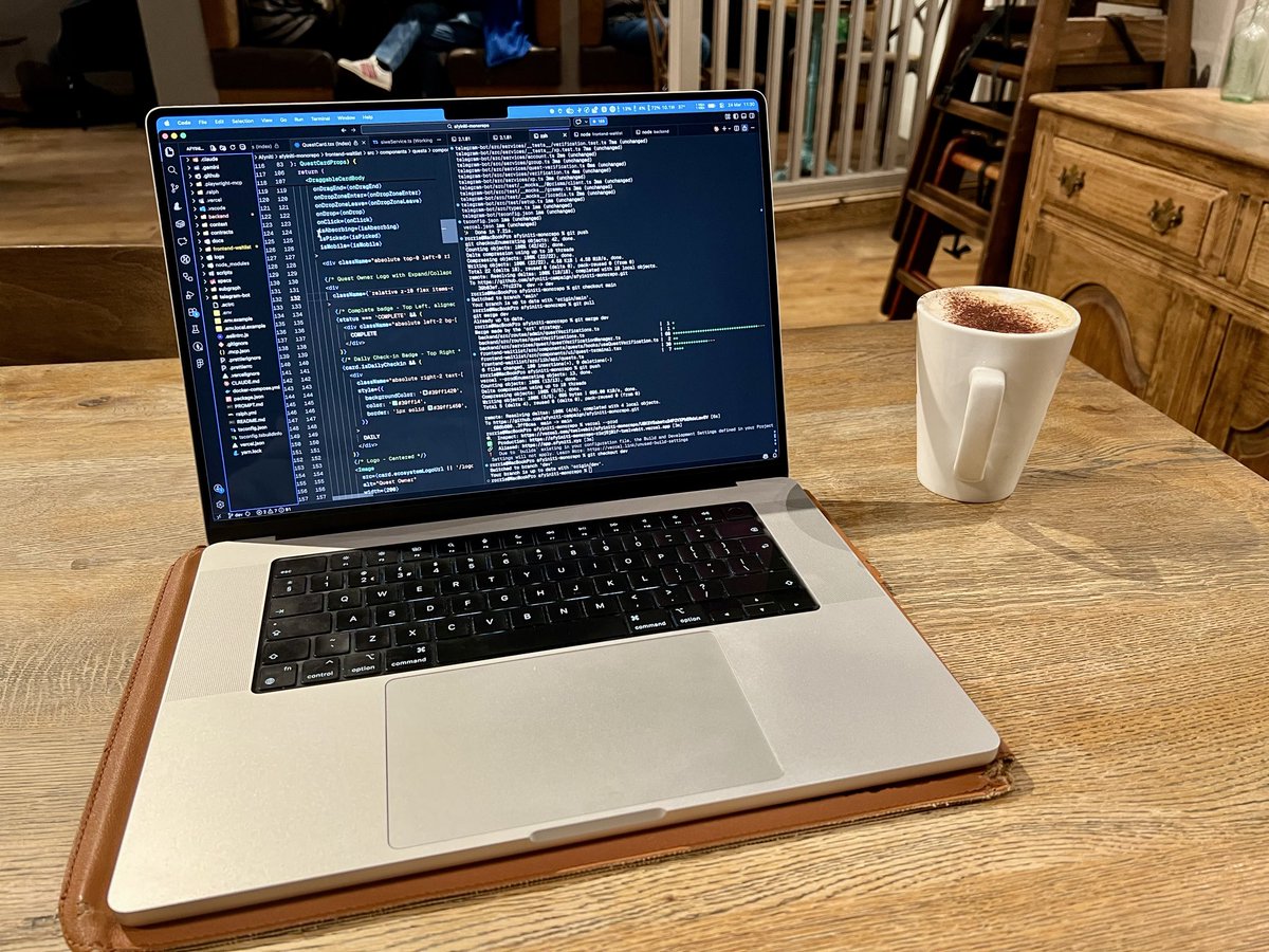 Rozzabuilds tweet media