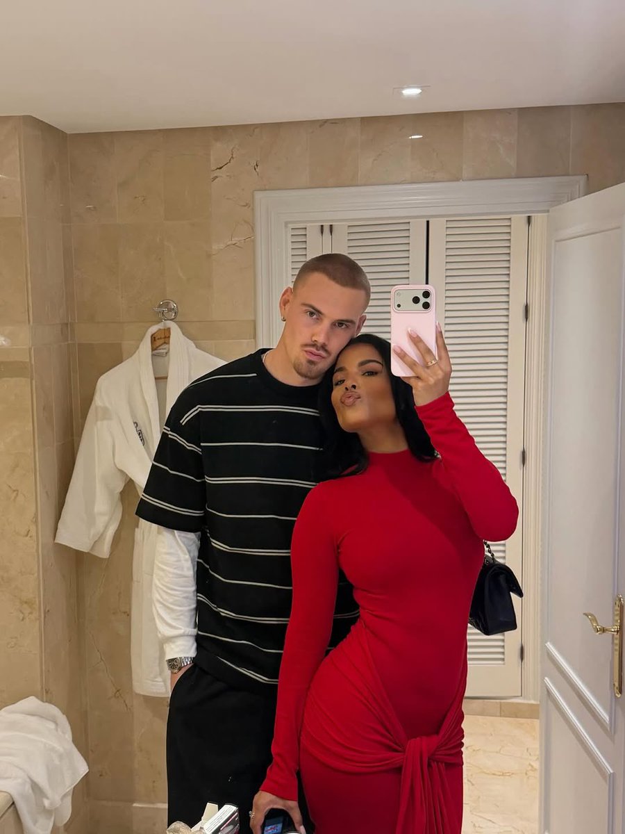 Athlete Vanity tweet media