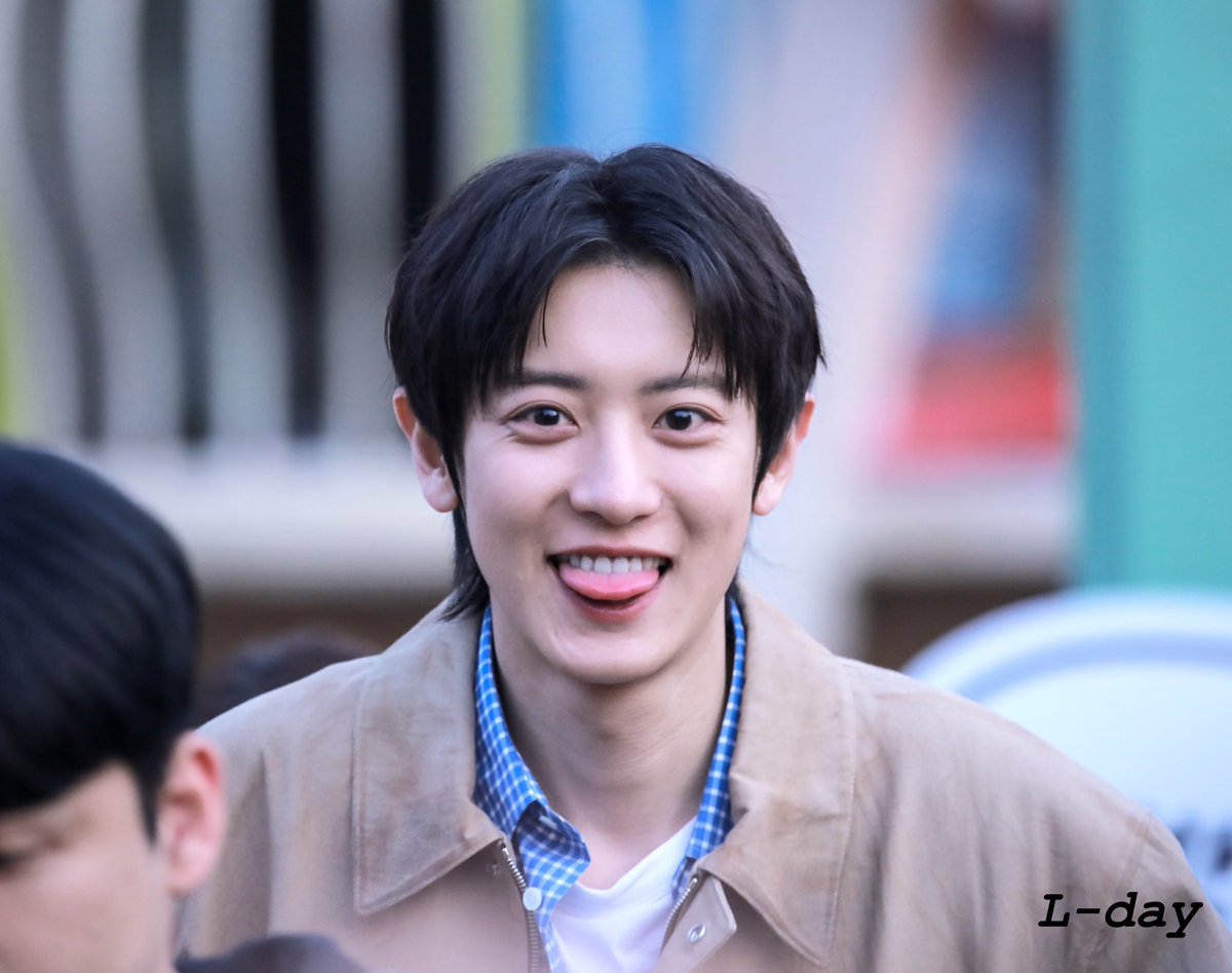 찬열ᵖᶜʸ⁶¹ tweet media