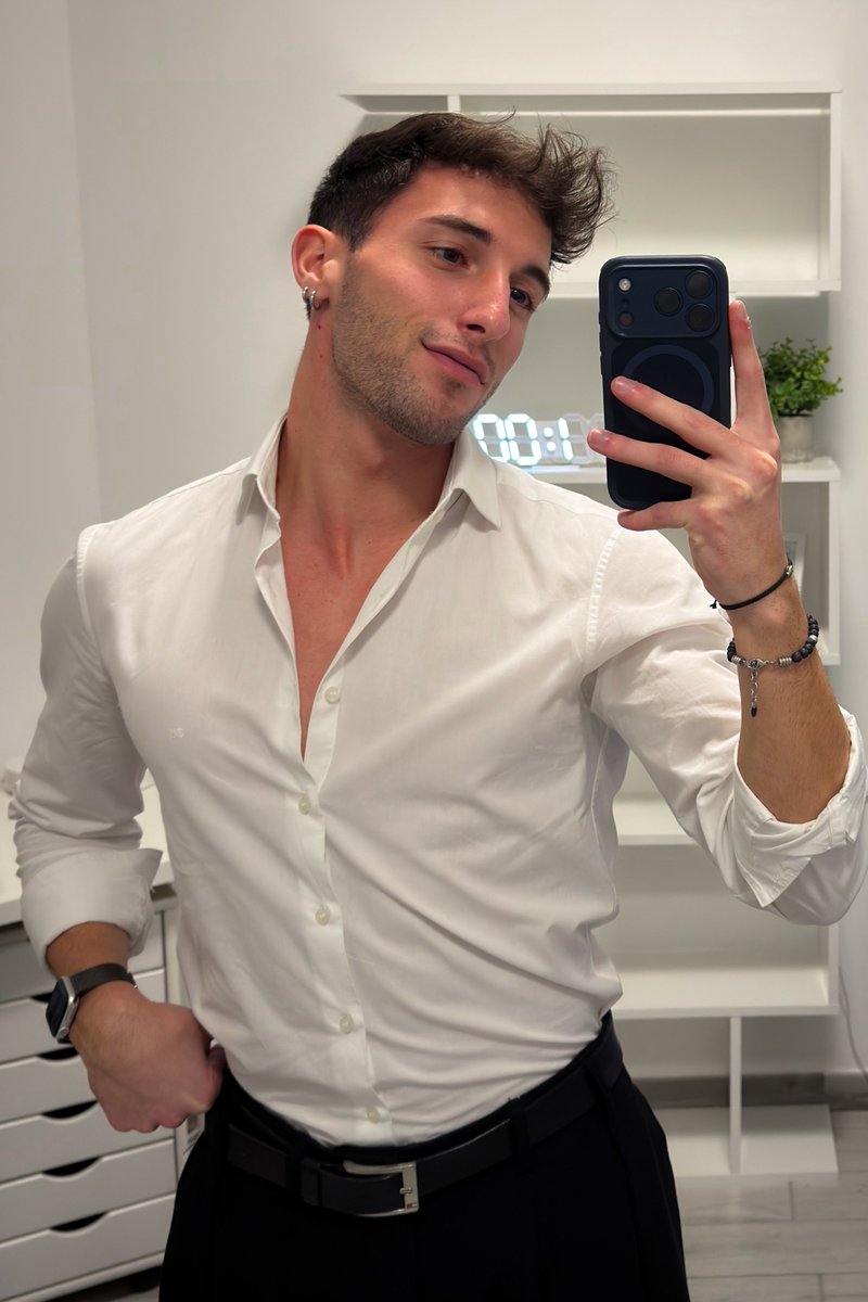 Alessandro tweet media