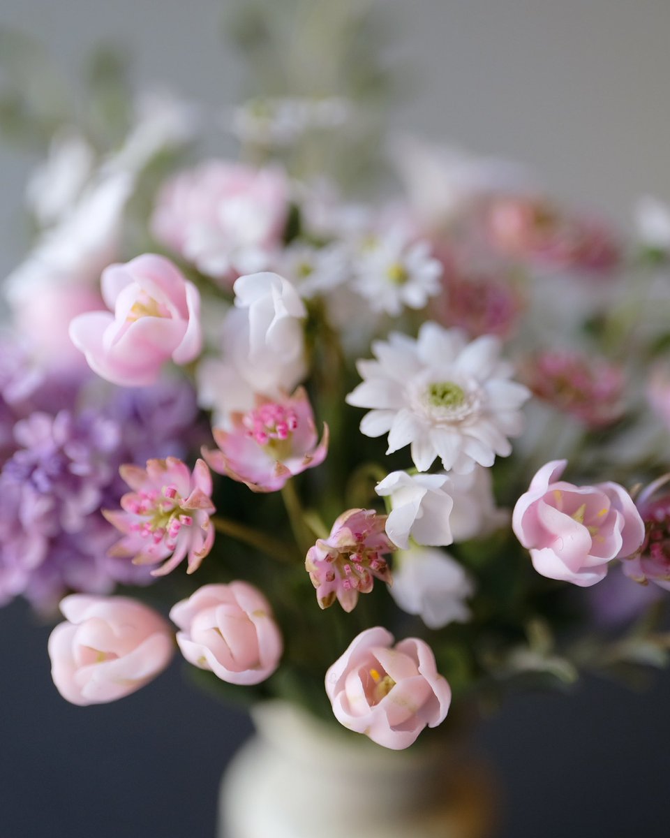 Upfarfield Dollhouse Salon tweet media