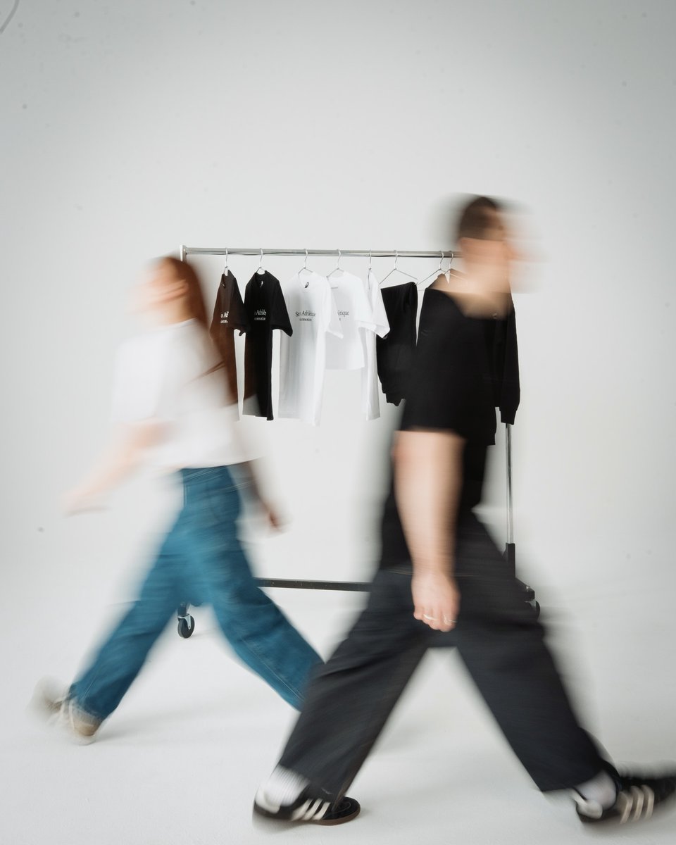 Stay Golden Custom® tweet media