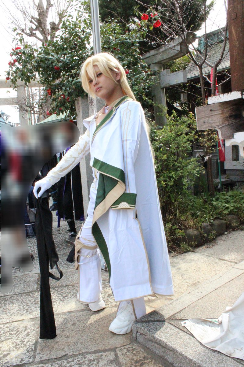 ライト tweet media