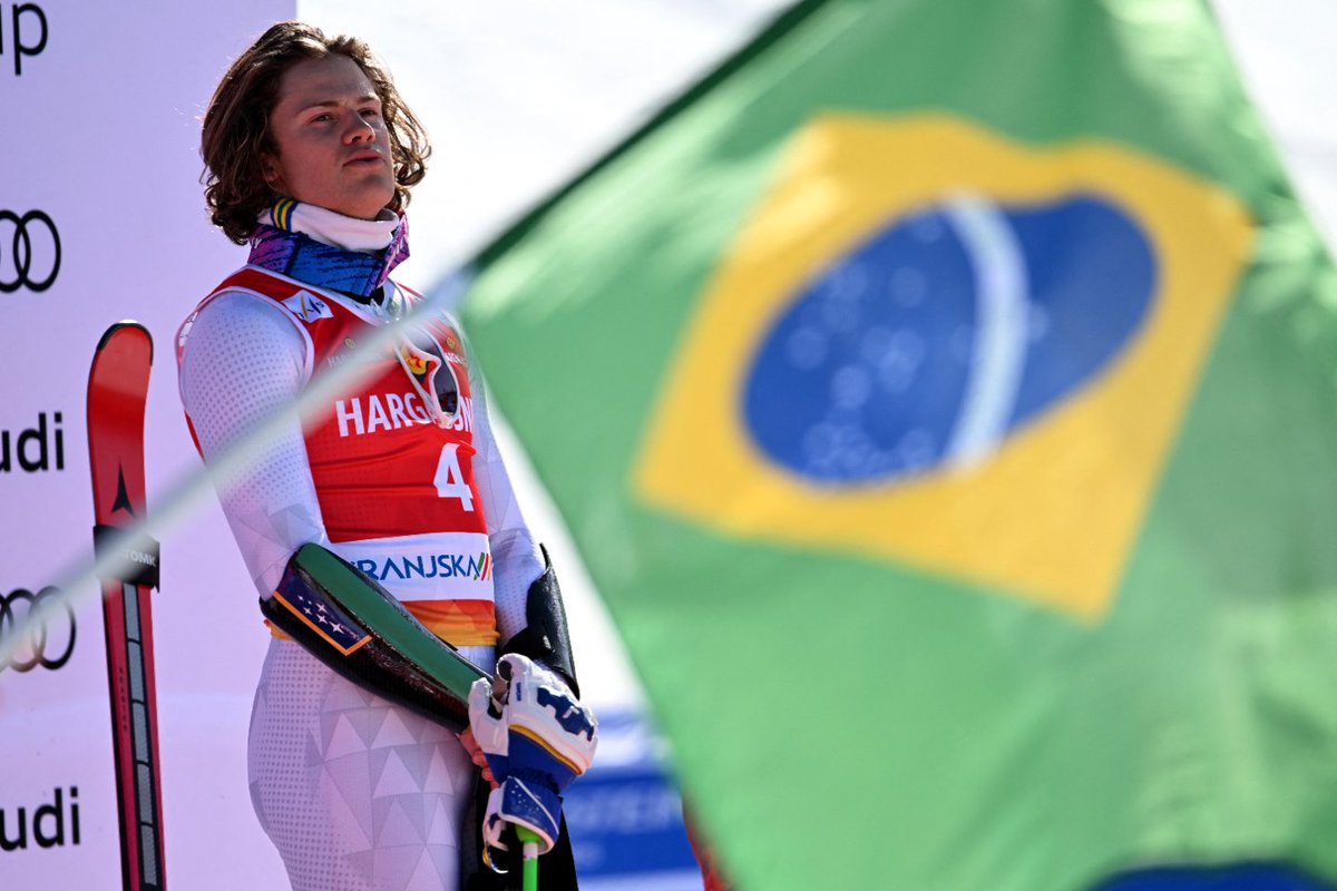 Uma coisa legal sobre o Lucas hoje:

Com o ouro da etapa de hoje, ele conquistou sua 13ª medalha em Copas do Mundo pelo Brasil 🇧🇷

Isso já faz ele ter mais medalhas por nós do que pela NOR 🇳🇴, a qual ele teve 12 medalhas durante seu período representando o pais.

O mais legal é