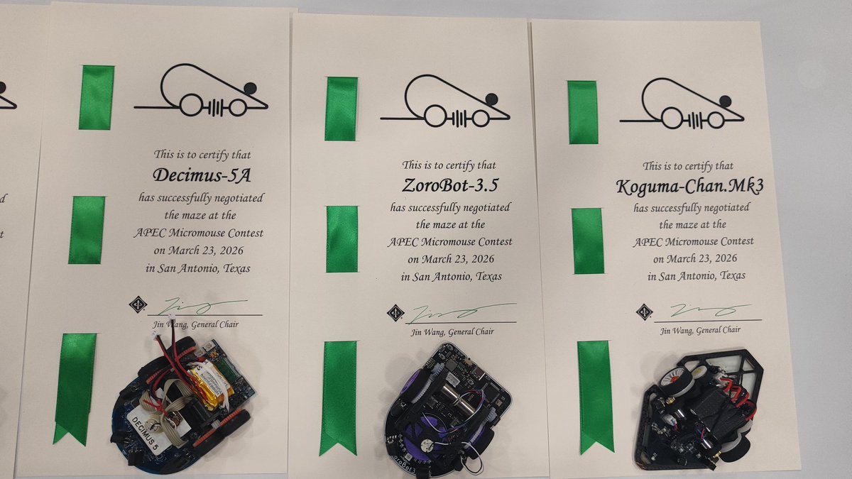 OPRobots tweet media