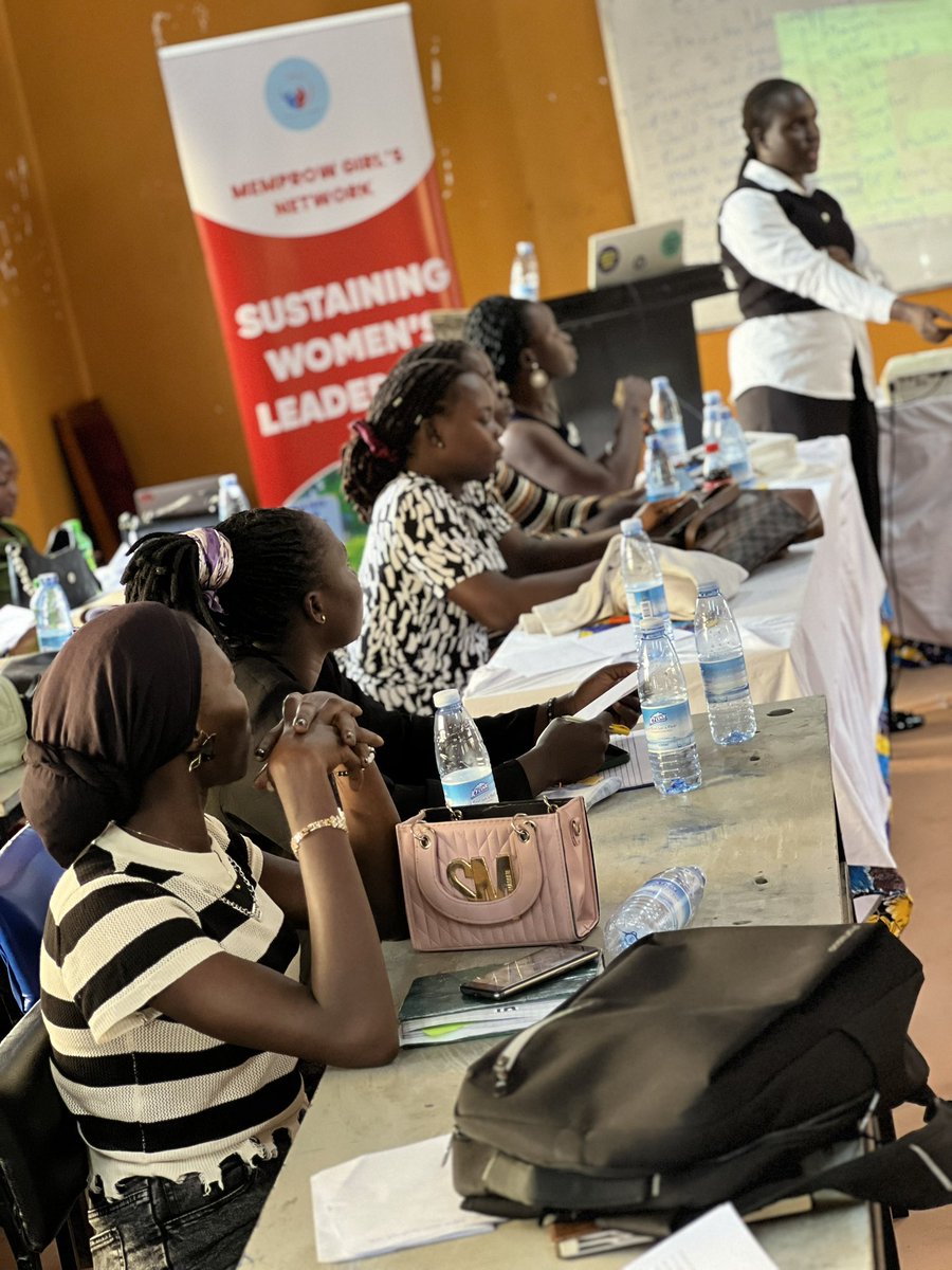 Patience Poni Ayikoru tweet media