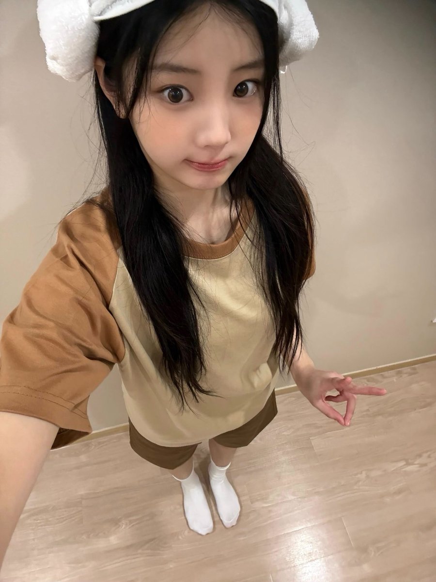 ILLIT NEWS tweet media