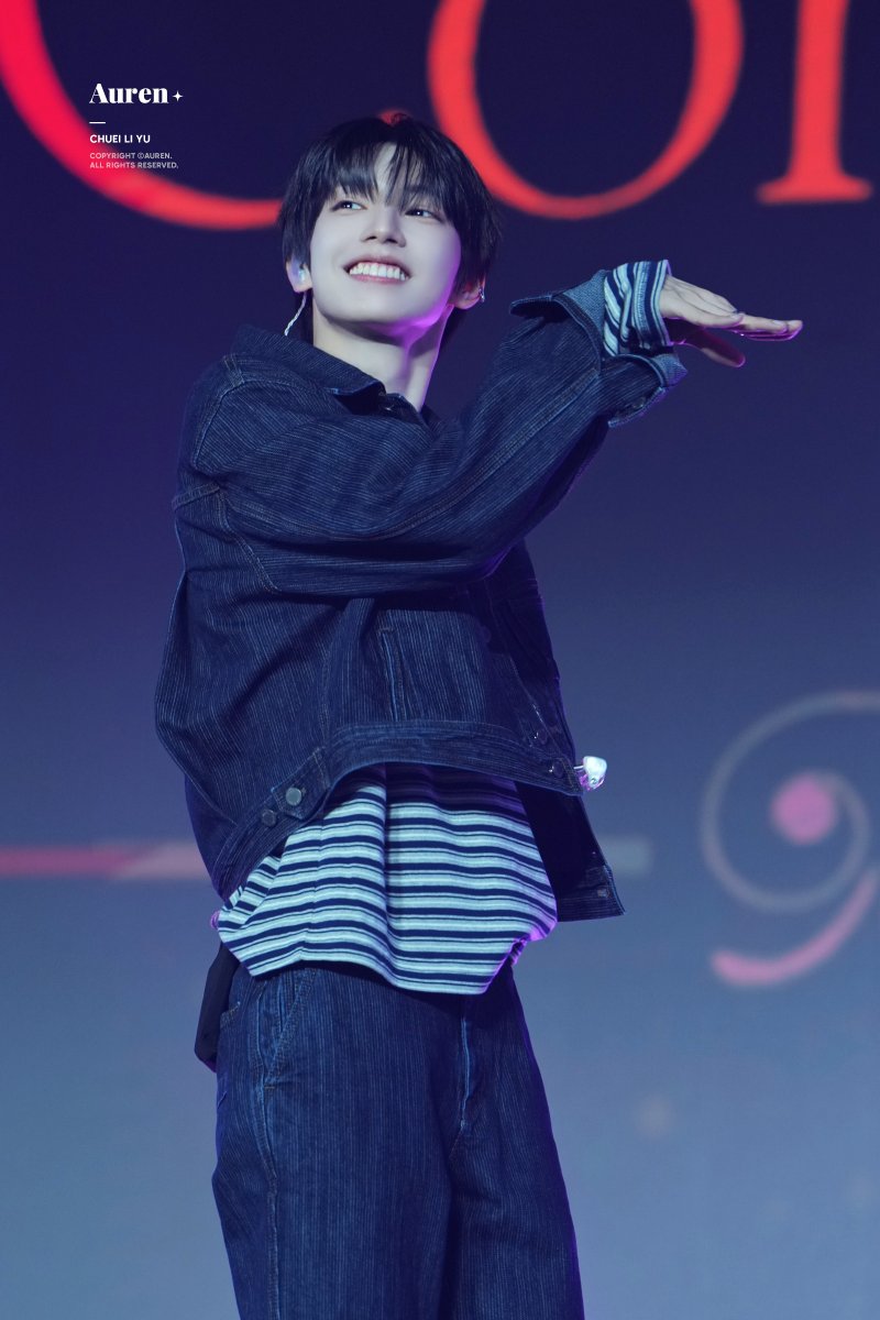 𝐀𝐮𝐫𝐞𝐧✦ tweet media