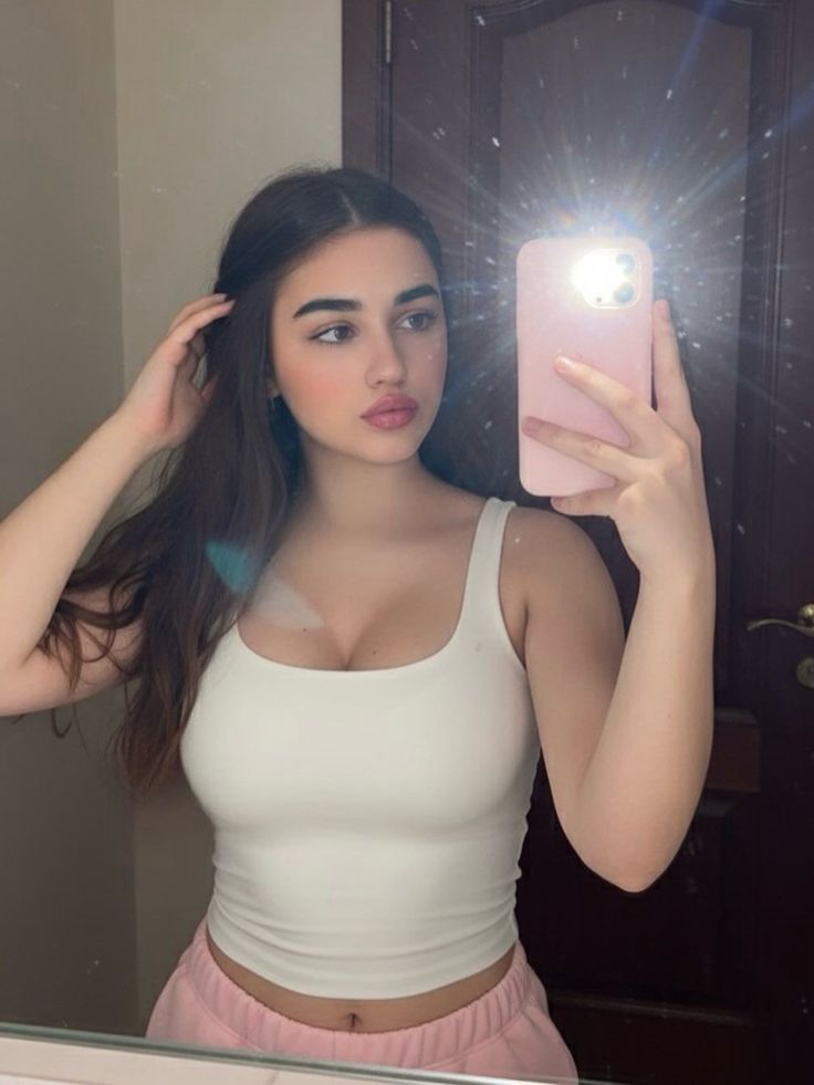 Huma✨️ tweet media