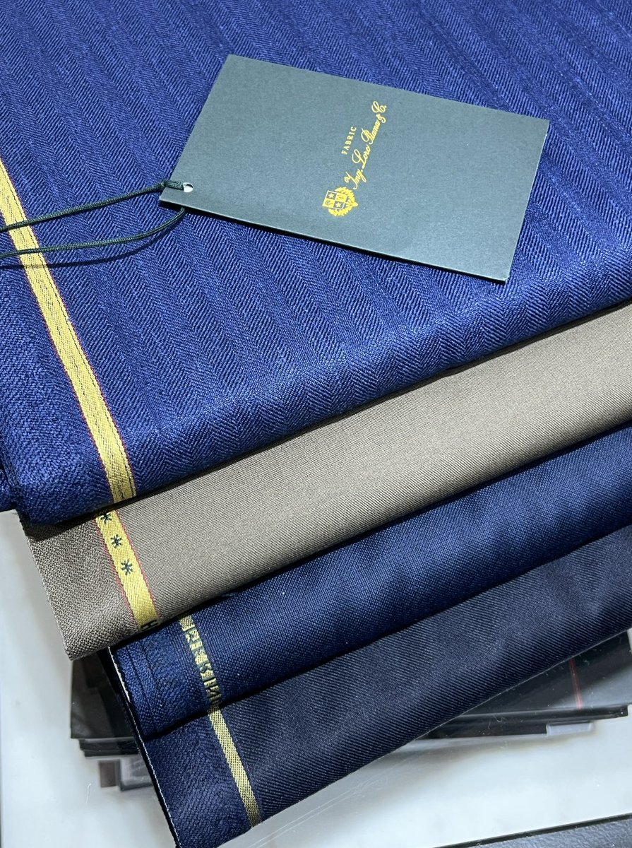 McCannbespoke's tweet image. New Loro Piana arrivals in store.

Mare, World of Colours, Suitmate and Australis are now available for new suit commissions. Ideal for summer tailoring, weddings, business wear and timeless everyday suiting.

Book your appointment.
#bespoke #bespoketailoring