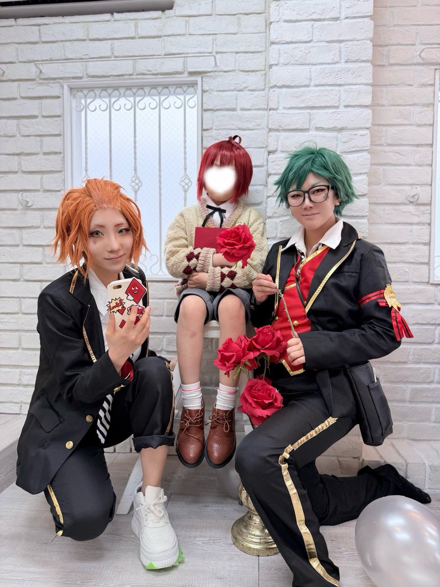幼少期🌹、本当にしっかりされていてリアルでした✨
ってことでかばちゃん♣️と囲ませていただいた♪
撮られ慣れていて、もう素敵なレイヤーさんでした✨

🌹<a href="/Qi__75/">チィ🎃</a>
♣️＠ryutorako 

 #お子様レイヤーが集まってわちゃわちゃしてるのを親が眺めて和む会