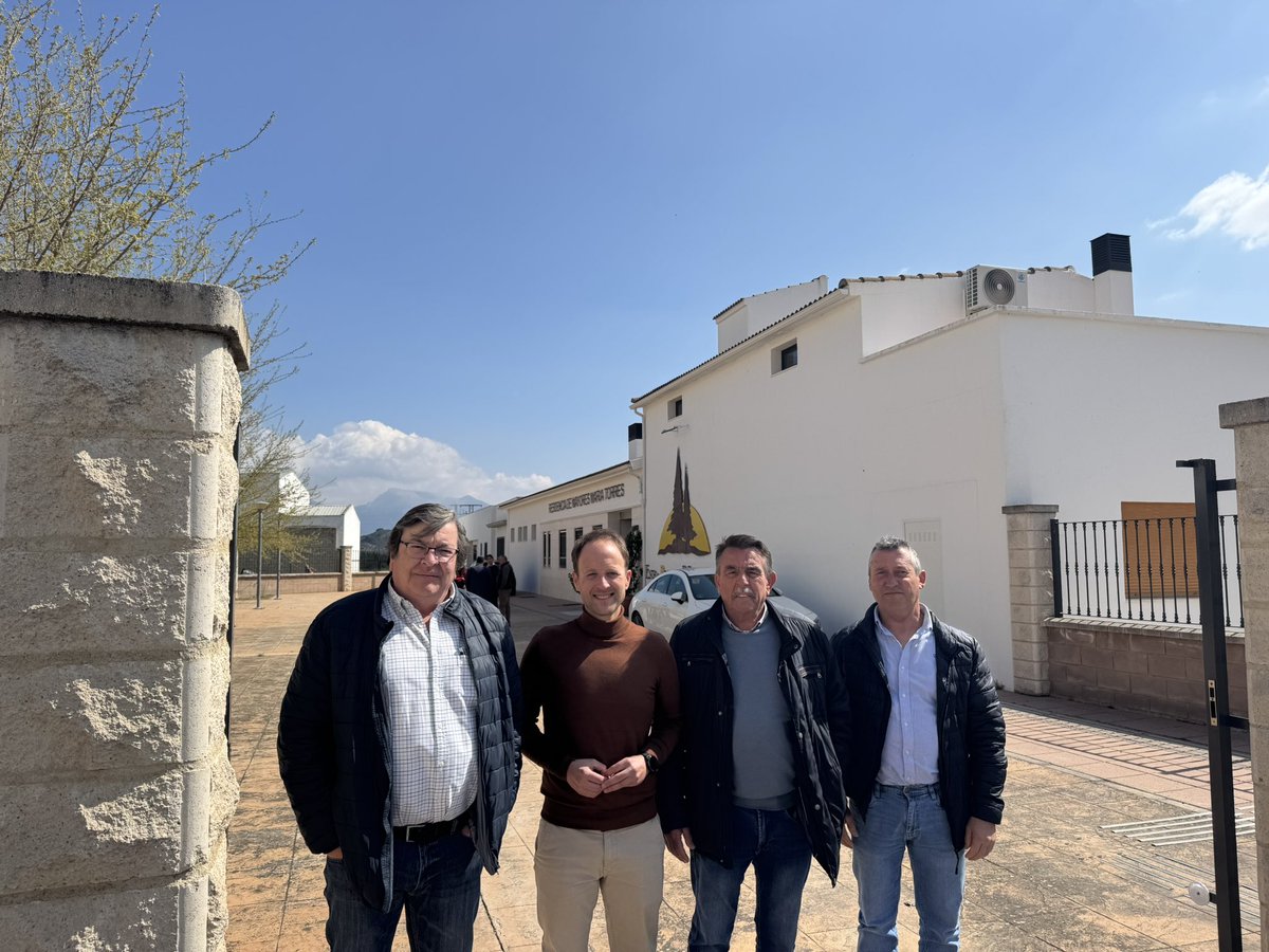 Erik Domínguez Guerola tweet media