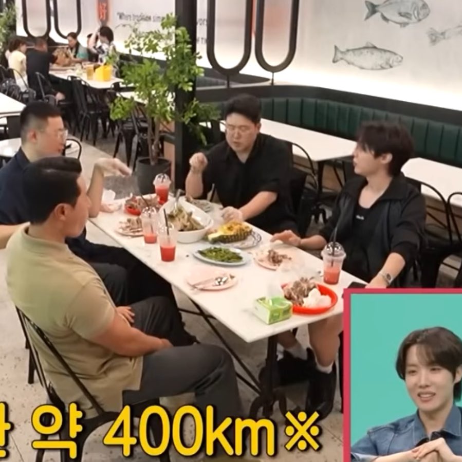 พึ่งสังเกตร้านเล้งแซ่บที่สุ้บไปกินร้านเดียวกับที่พี่โฮปมากินตอนมาไทยเลยหนิ เตี๋ยวแม่กลองเล้งแซ่บ พี่โฮปฮีแนะนำสุ้บมาอีกทีปะ55555555