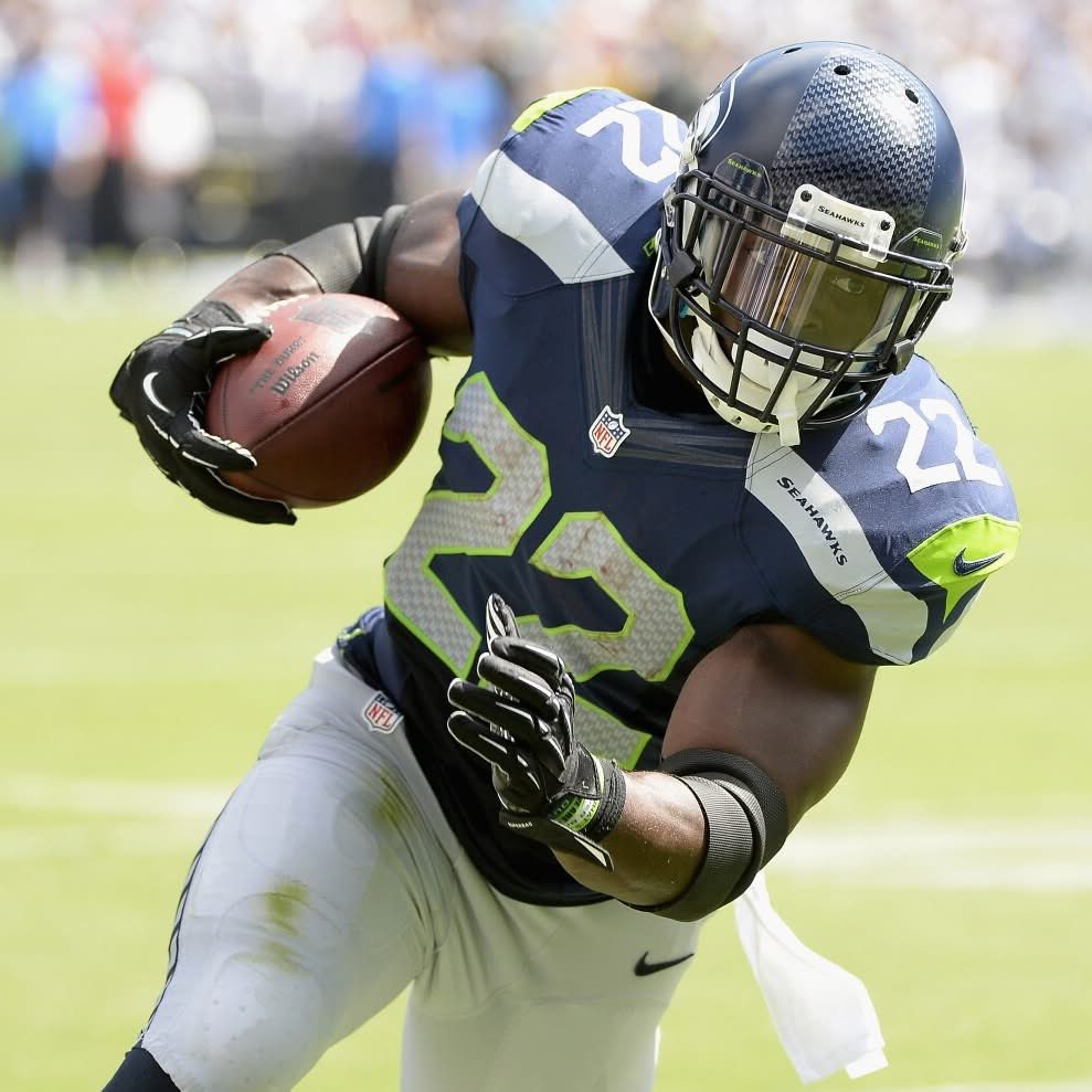 2DaysRandomAth's tweet photo. RANDOM ATHLETE OF THE DAY: Robert Turbin, RB (NFL - 2012-19)

COLLEGE: Utah State

TEAMS: Seattle Seahawks, Cleveland Browns, Dallas Cowboys, Indianapolis Colts

FUN FACT: In 2011, he was named WAC Offensive Player of the Year after rushing for an Utah State record 19 touchdowns. https://t.co/YjZDqr47Ln