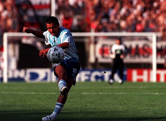 NicoFernandezBB's tweet image. 📅 Las #efemérides del 24/3 👇

🏆 Primer partido entre argentinos en la Copa 
😇 Murió Renato #Cesarini
🎂 Nació el "Chelo" #Delgado
🇦🇷 Mientras ocurría el Golpe Militar, la Selección jugó en Polonia
🔟 Último encuentro de #Maradona en #Napoli

🔎 Mirá: bit.ly/397vcI4