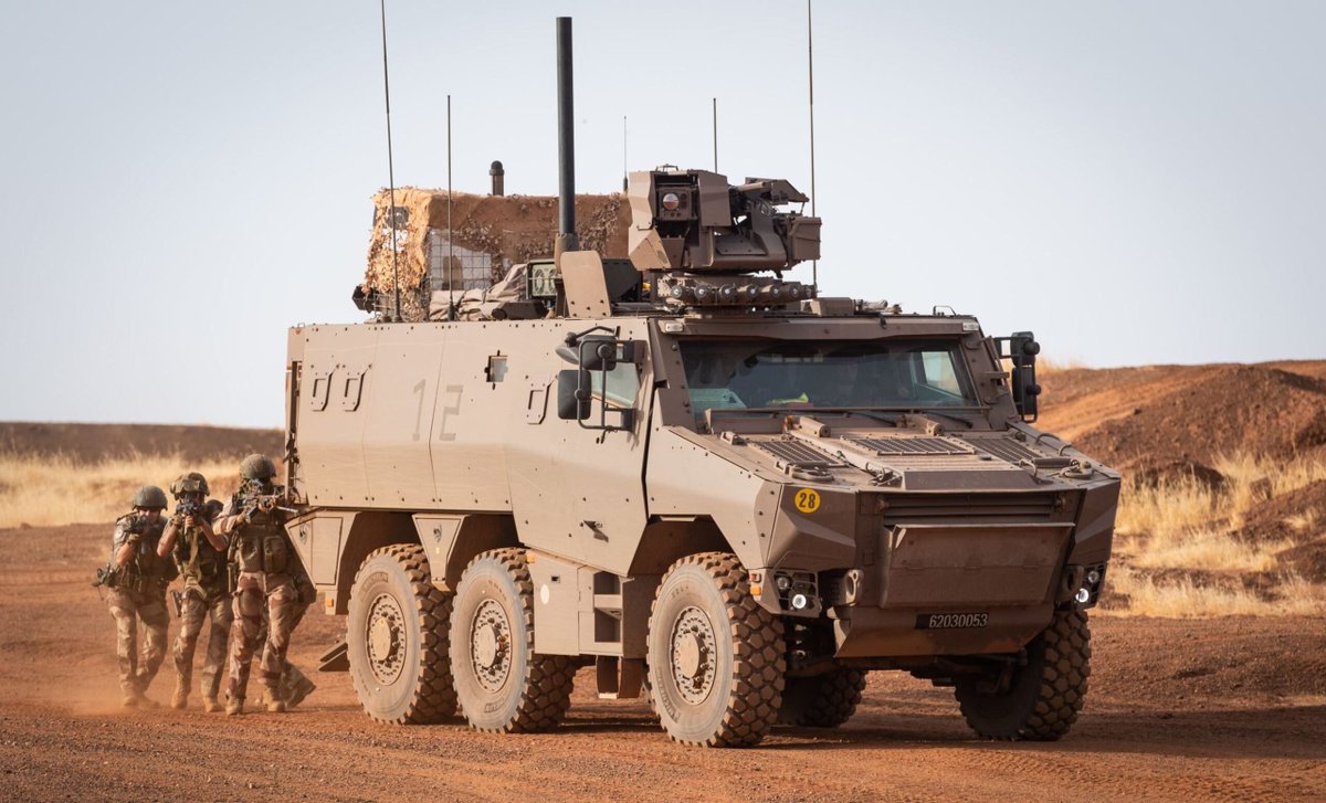 Un huevo tweet media